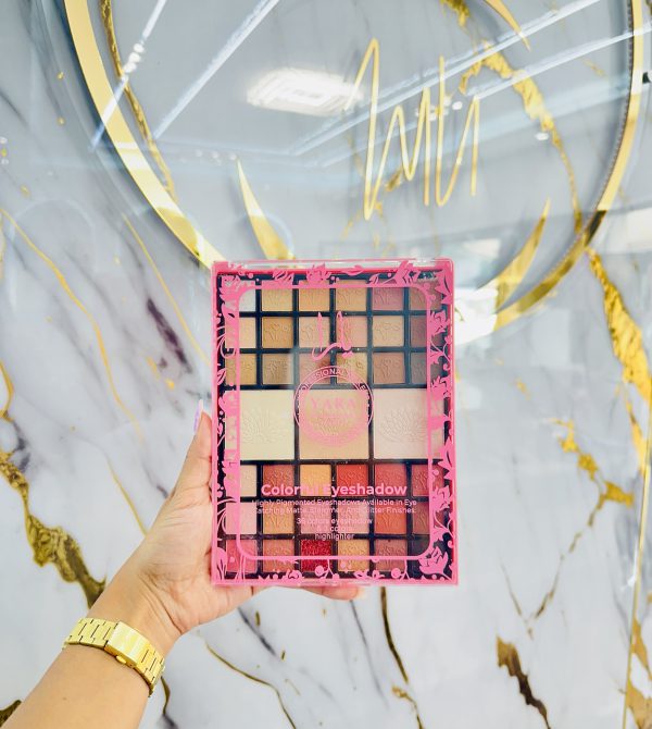 Paleta de sombras yara